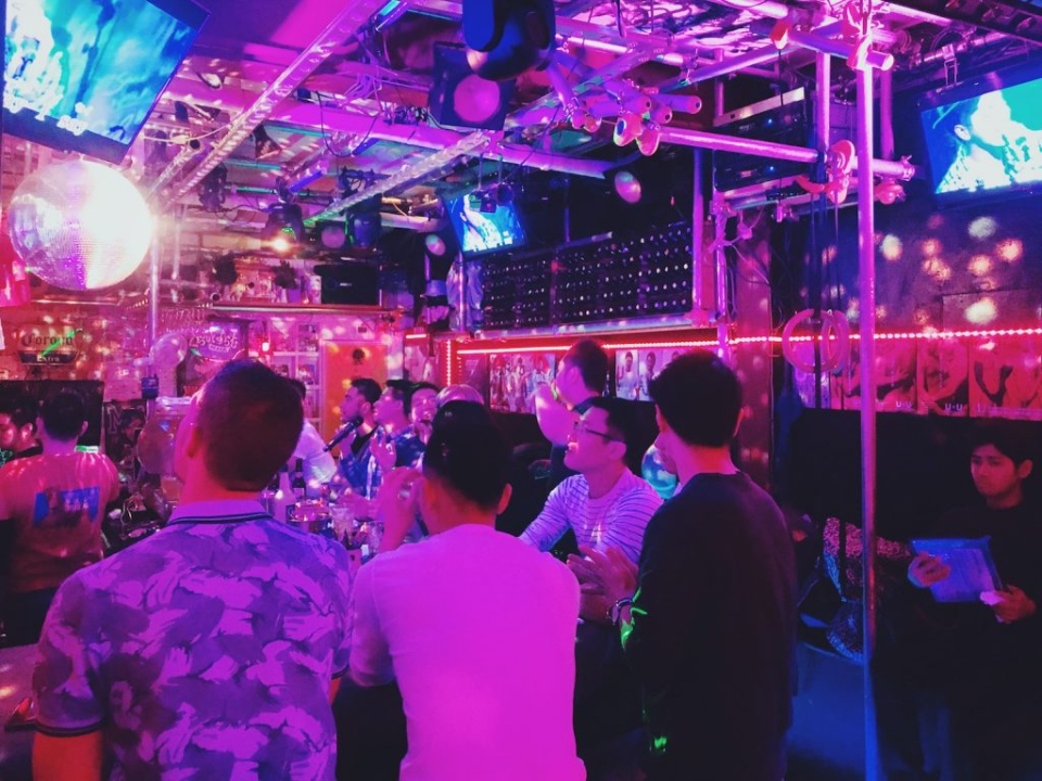 top 10 nightclubs osaka