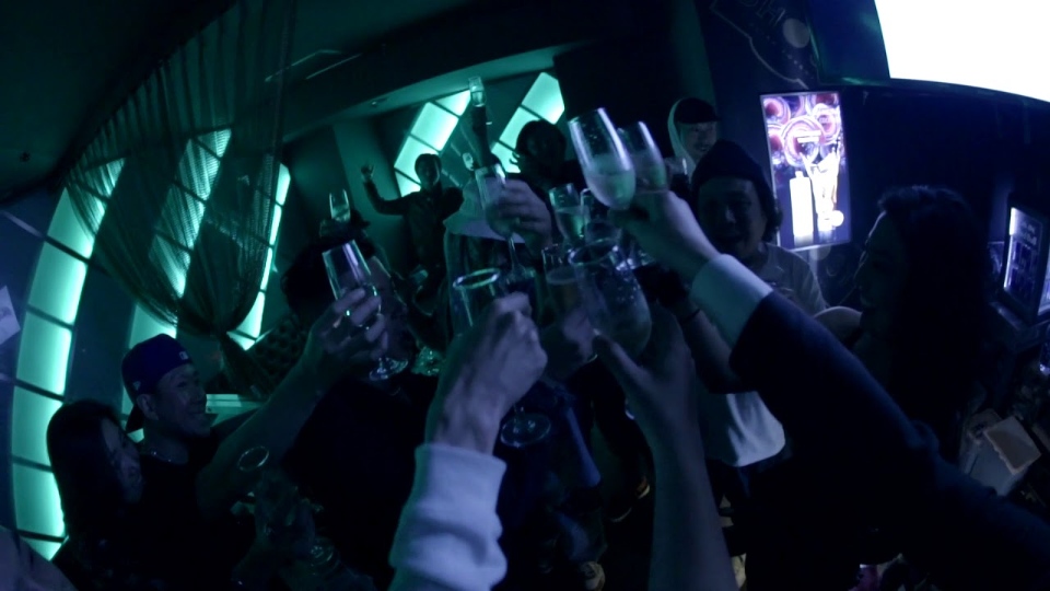 top 10 nightclubs osaka