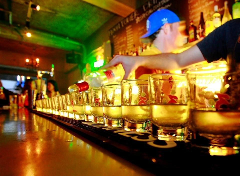 top 10 nightclubs osaka