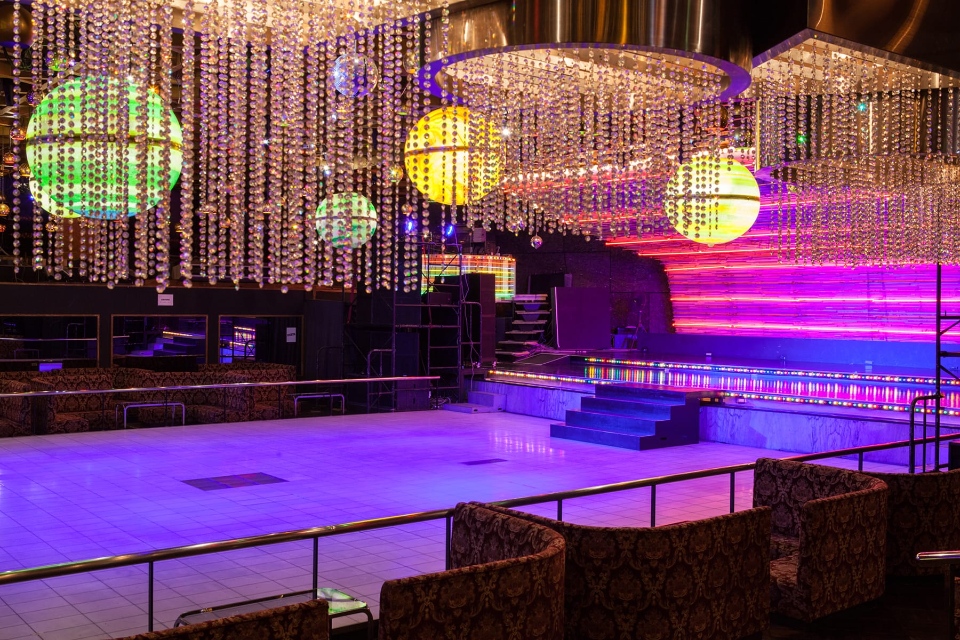top 10 nightclubs osaka