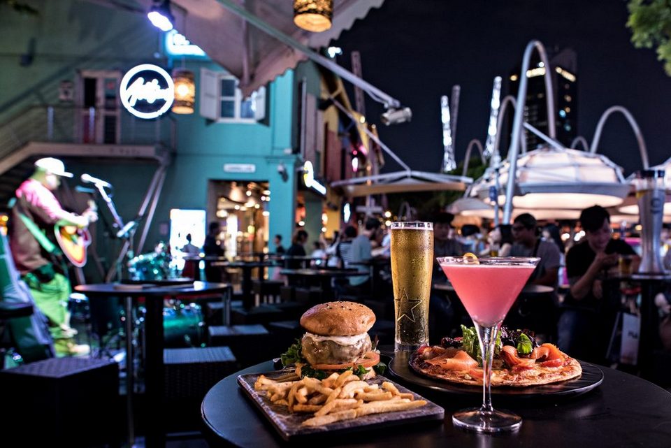 Nightlife at Clarke Quay
