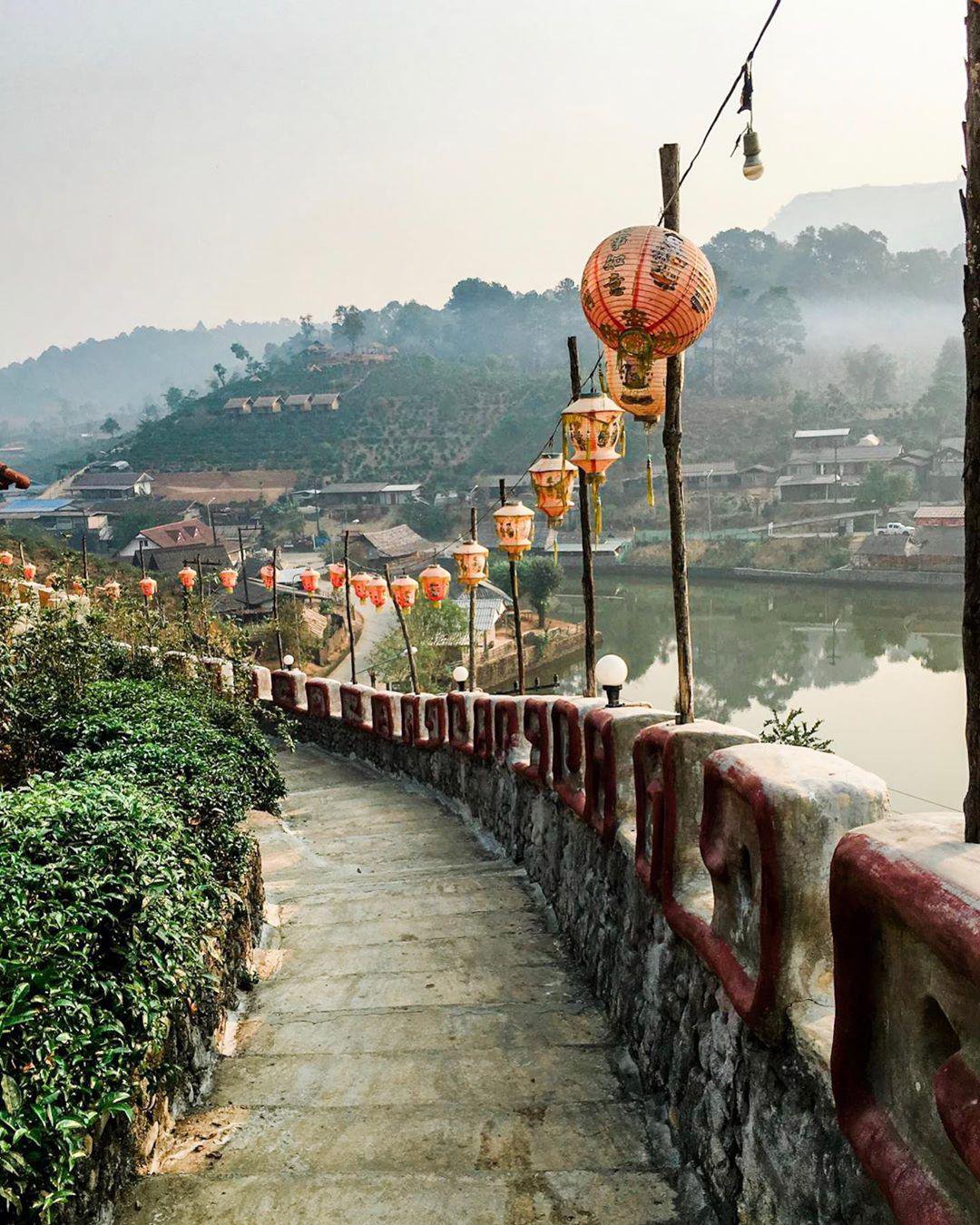 Ban Rak Thai mae hong son thailand5