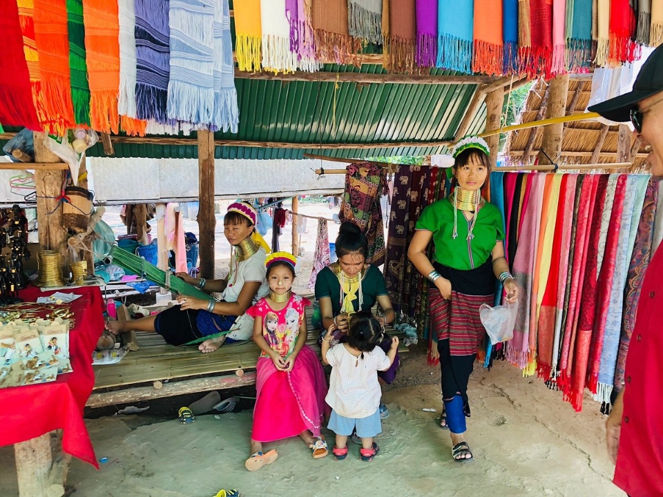 Padong Longneck Village mae hong son3