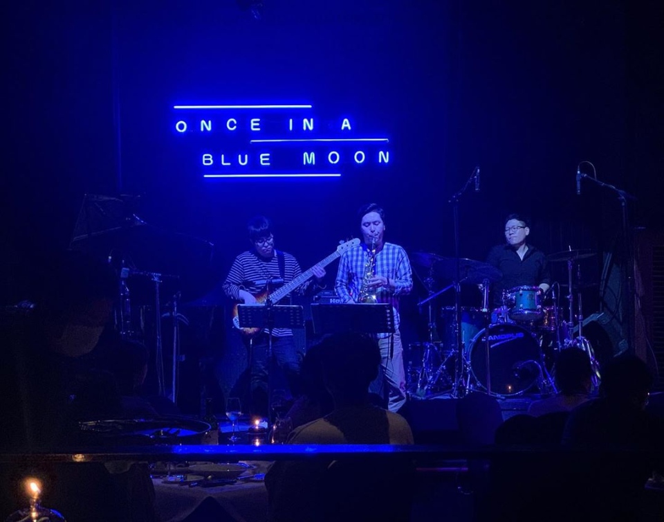once in a blue moon seoul (28)