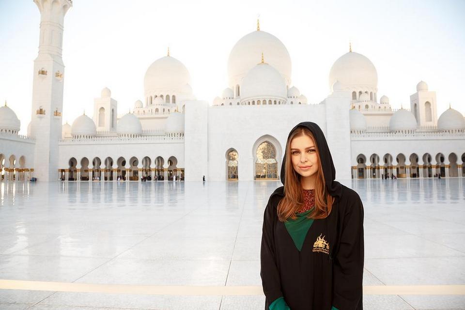 Photography rules in Sheikh Zayed Grand Mosque, Abu Dhabi