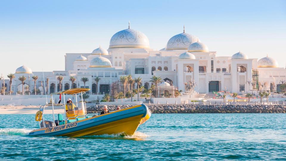 181206155549-the-yellow-boats-abu-dhabi-006-sightseeing-tour-royal-palace-copy4
