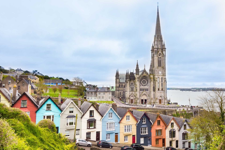 ireland-cobh-shutterstock_1098315935_1c79bbb813