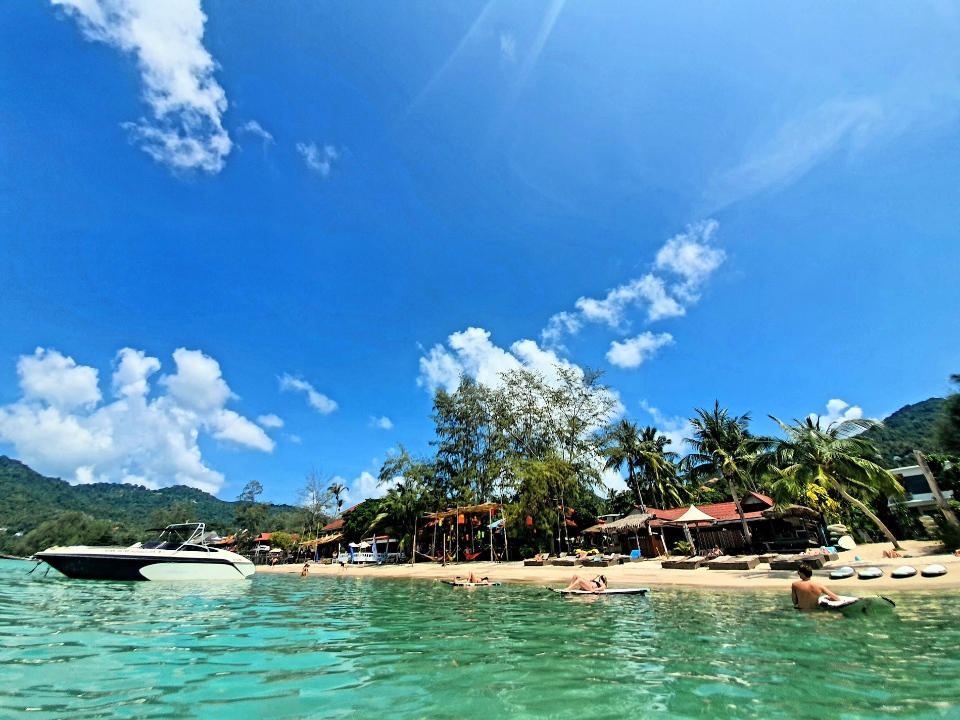 maya beach club koh tao thailand (5)
