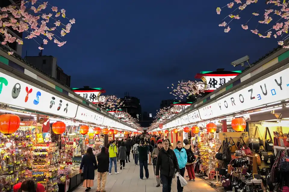 Nakamise, Asakusa, Japan 3