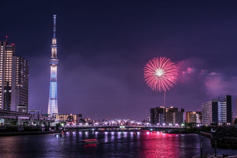 skytree Sumidagawa Fireworks Festival, Asakusa, Tokyo, Japan 3