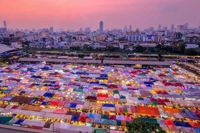 ratchada-night-market bangkok4