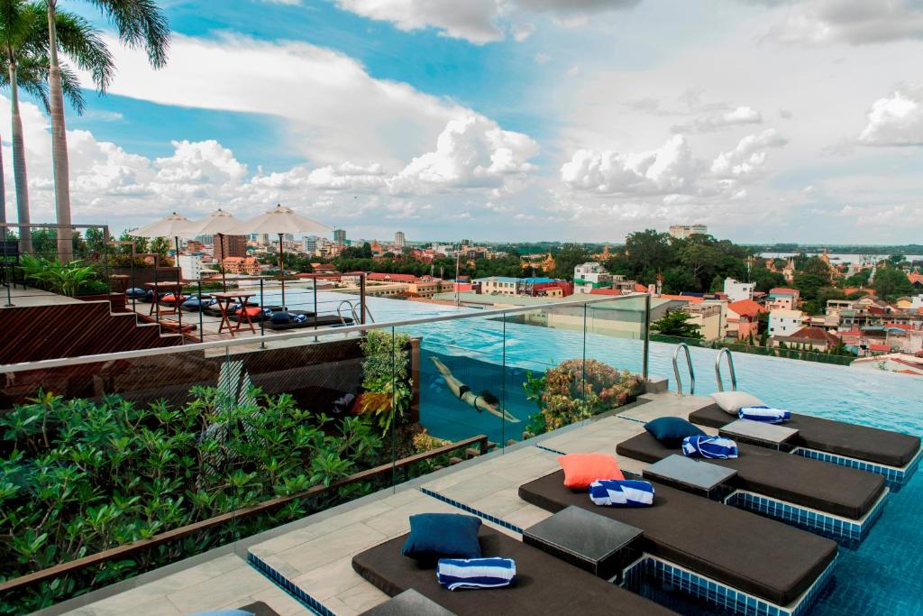 Aquarius Hotel & Urban Resort phnom penh1