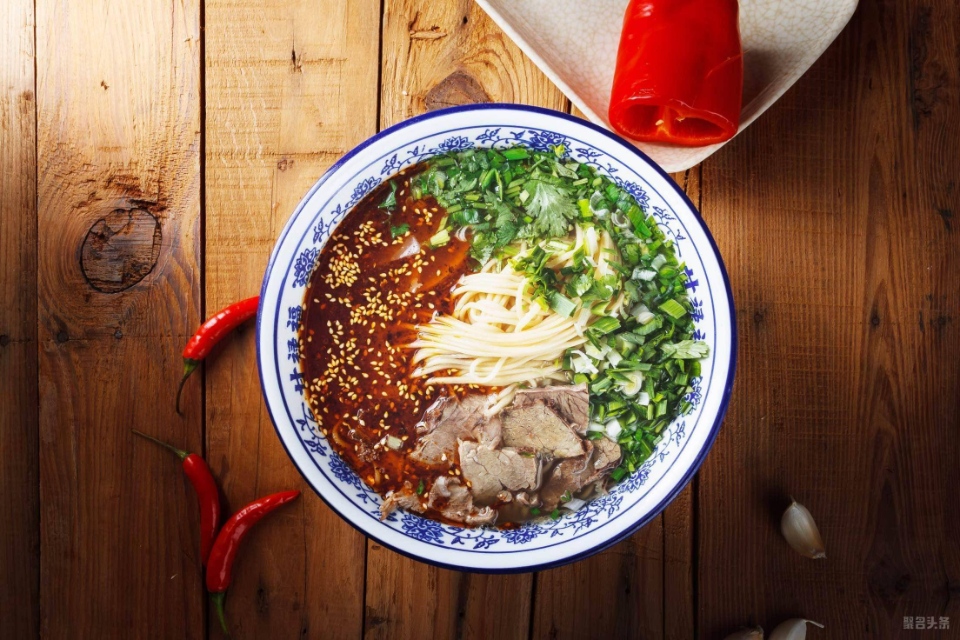 lamian baishulin night market xi’an china (13)