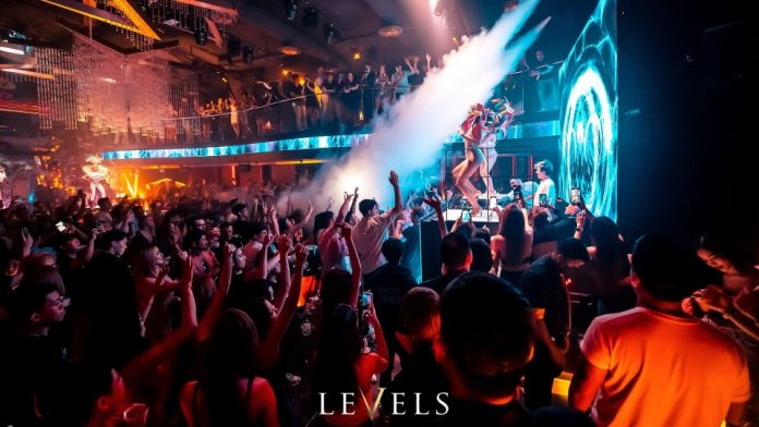levels club & terrace bangkok thailand (25)