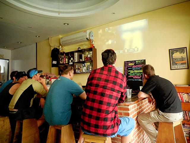 Belling’s Deli & Bar2