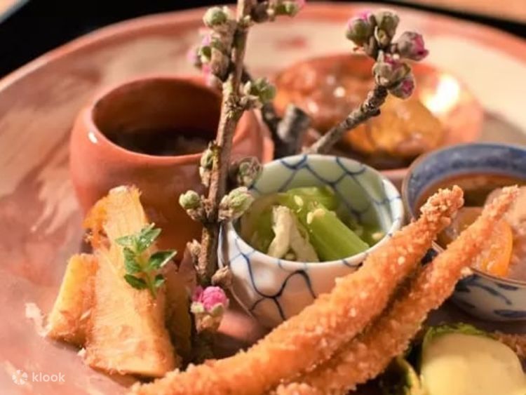 Kaiseki Restaurant Akanezaka Onuma In Tokyo