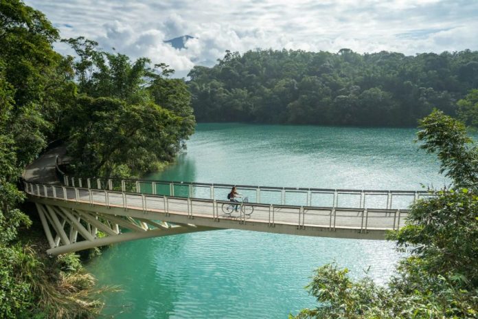 Taiwan-SunMoonLake-kitzcorner-GettyImages-881719426-RFC