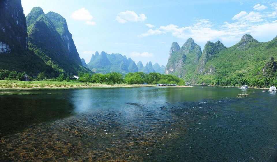 guilin-mountain-and-river