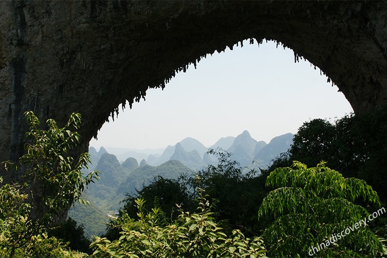 yangshuo-moon-hill-2