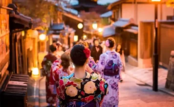 Kyoto Best Tours: 13 Top Day Tours & Best Tours in Kyoto to Explore the Thousand-Year-Old Capital of Japan
