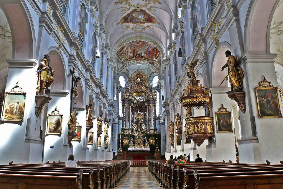 Alter Peter’s Old French Style Church2 (1)