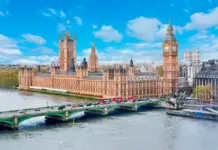 The ULTIMATE travel guide to the UK: Top attractions, Costs, Tips & MORE
