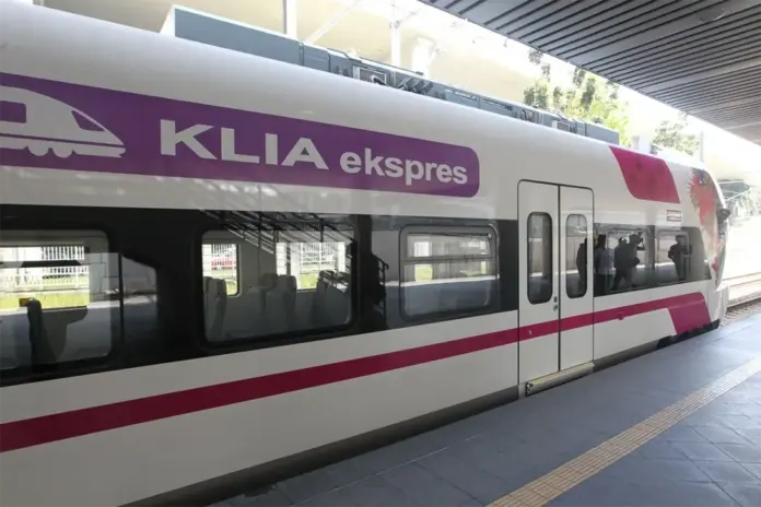 klia-erl-train-03 (1)